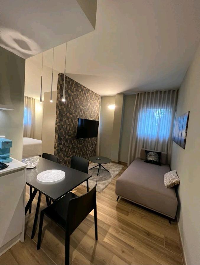 A&G Suites Parma Exterior foto